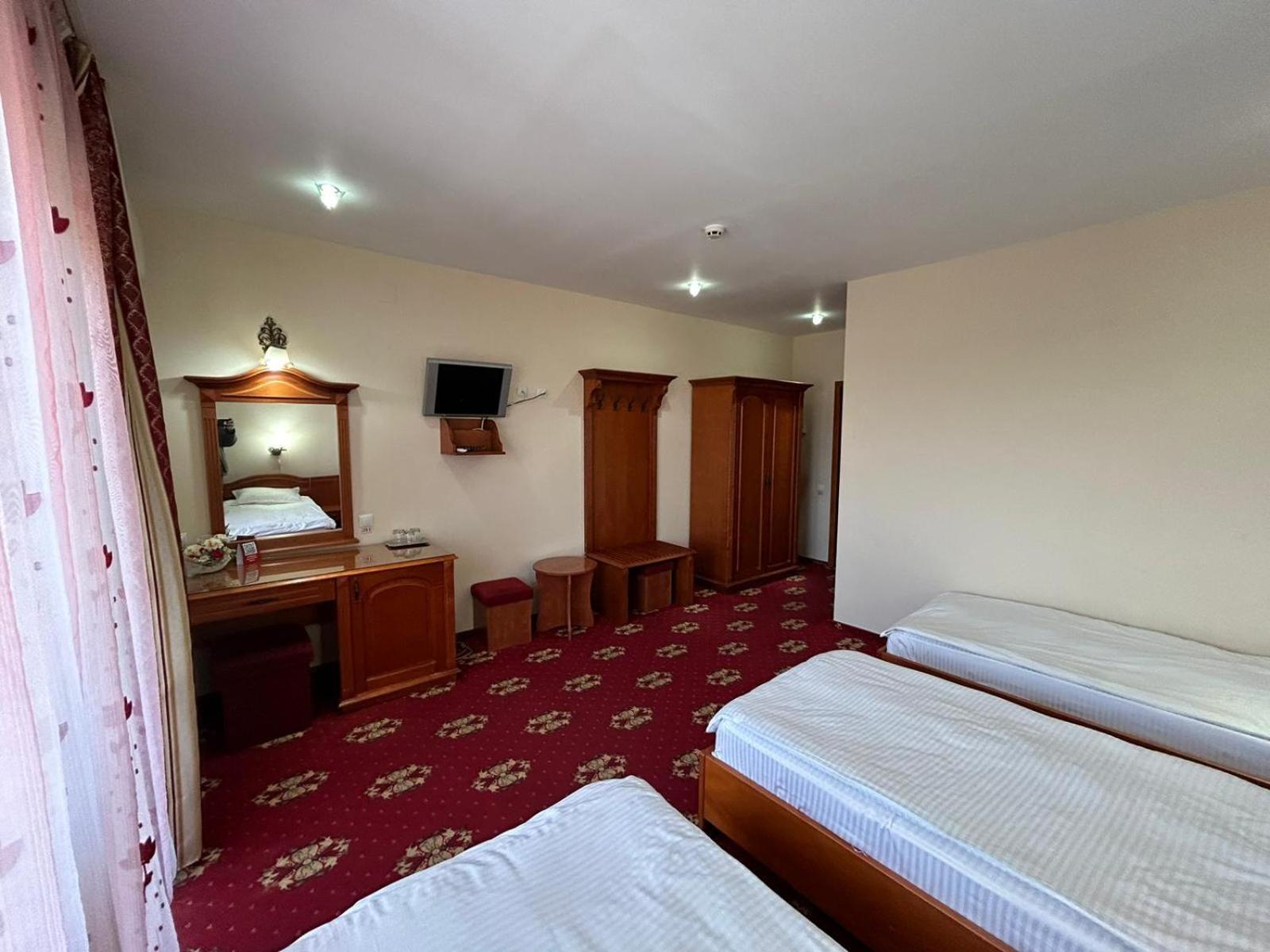Hotel Coral Satu Mare Eksteriør bilde