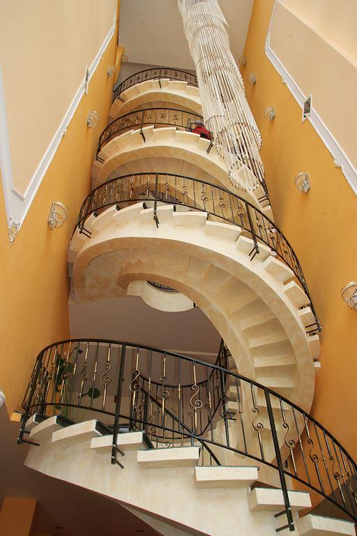 Hotel Coral Satu Mare Eksteriør bilde