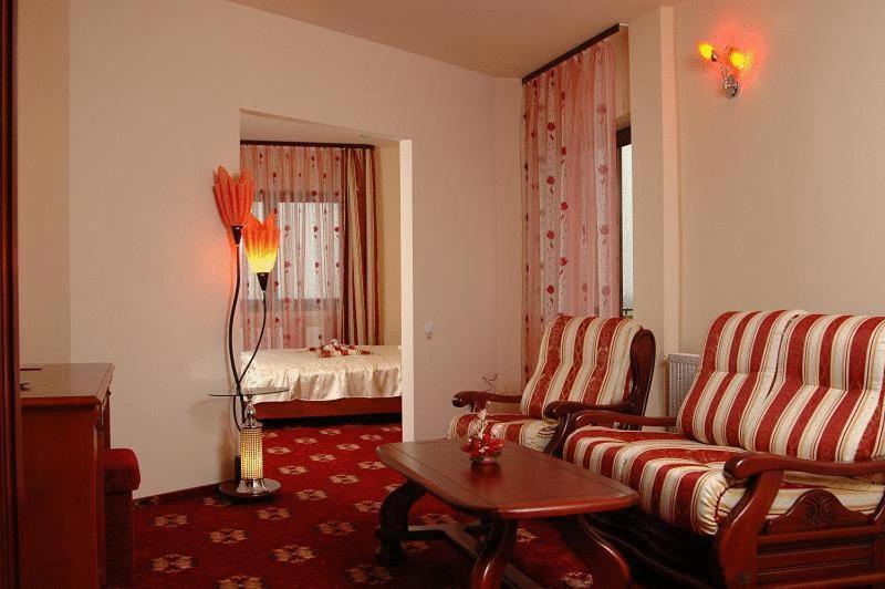 Hotel Coral Satu Mare Eksteriør bilde
